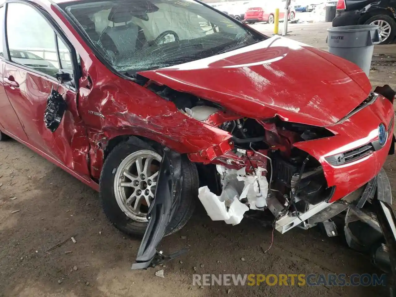 9 Photograph of a damaged car JTDL9RFU3K3011240 TOYOTA PRIUS 2019