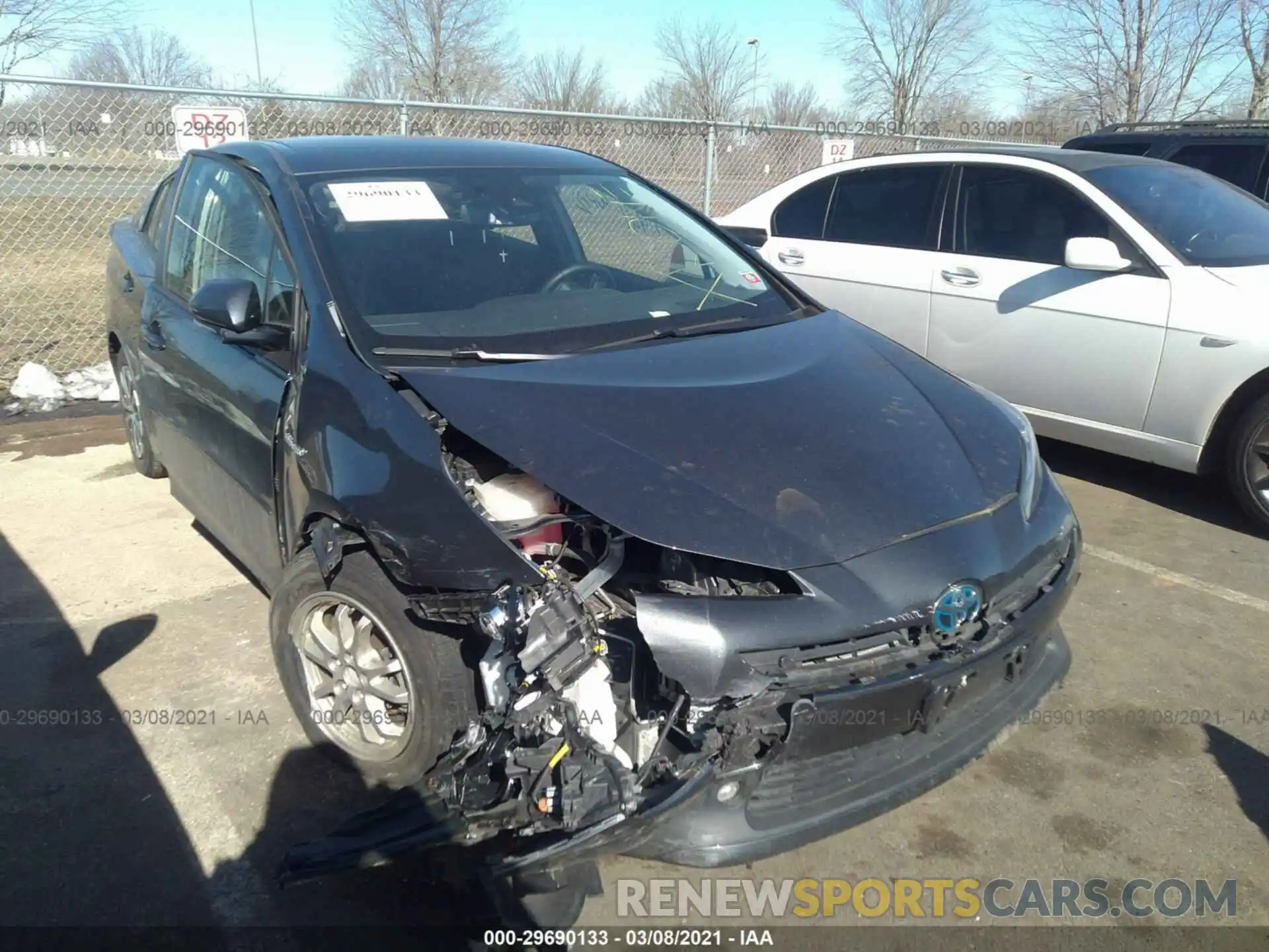 1 Photograph of a damaged car JTDL9RFU4K3001798 TOYOTA PRIUS 2019