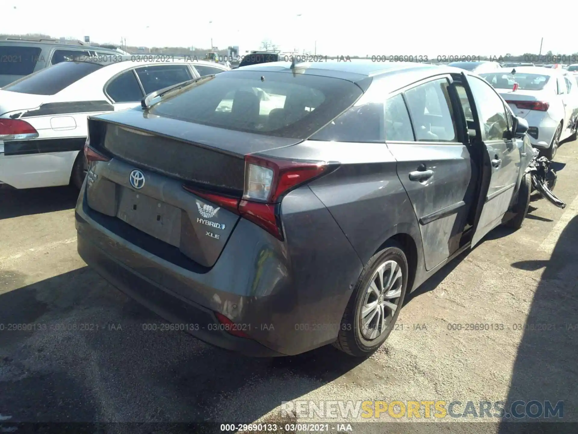 4 Фотография поврежденного автомобиля JTDL9RFU4K3001798 TOYOTA PRIUS 2019