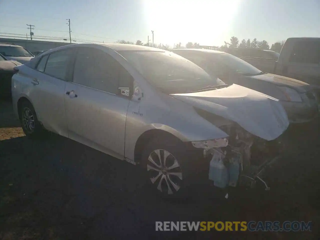 1 Photograph of a damaged car JTDL9RFU4K3003194 TOYOTA PRIUS 2019