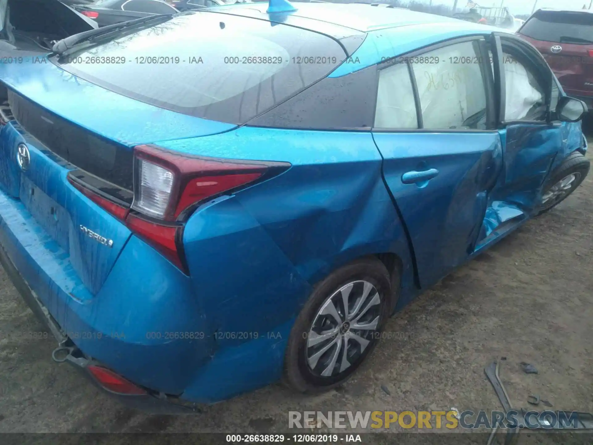 4 Photograph of a damaged car JTDL9RFU4K3004409 TOYOTA PRIUS 2019