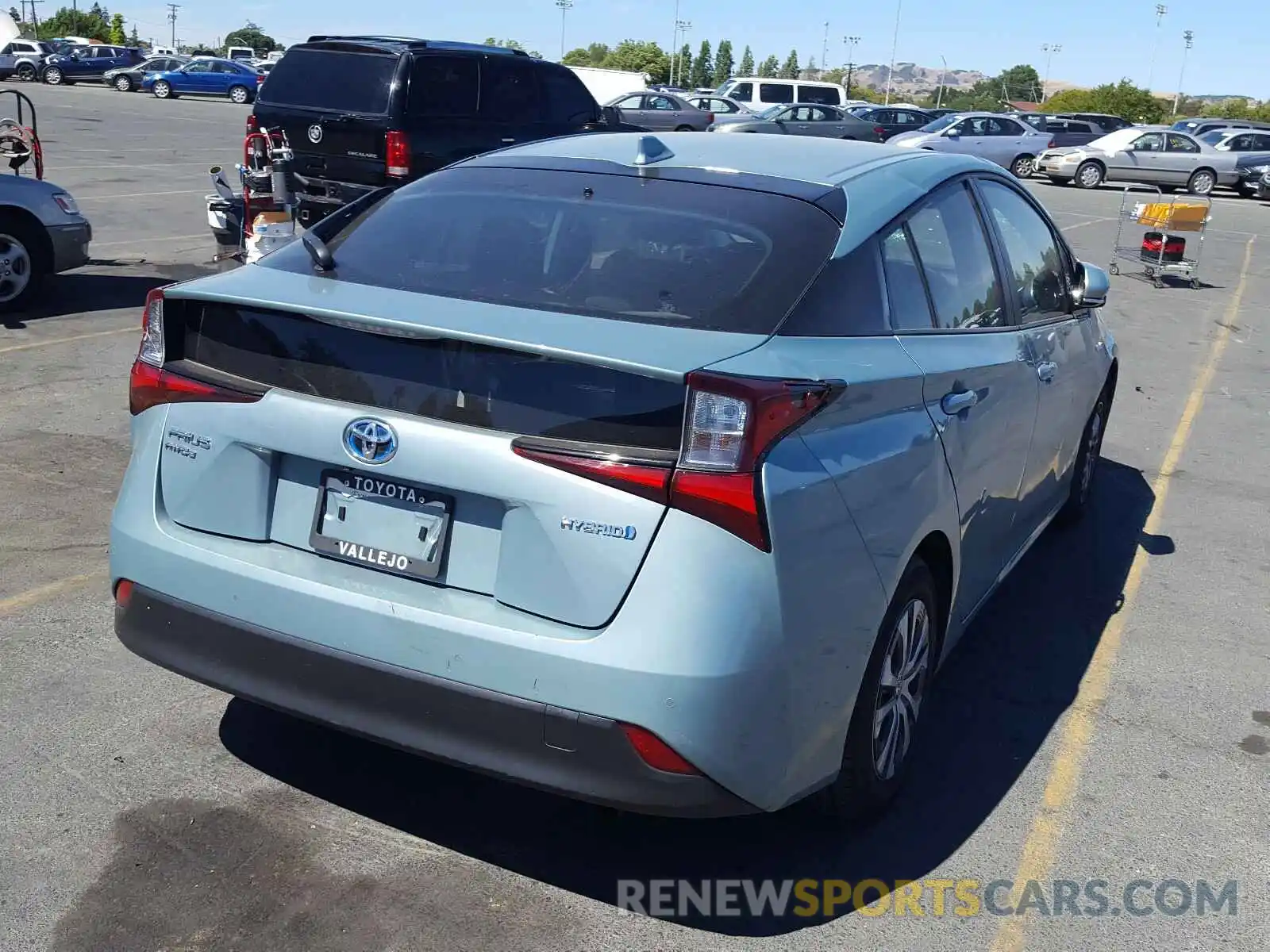 4 Photograph of a damaged car JTDL9RFU4K3008427 TOYOTA PRIUS 2019