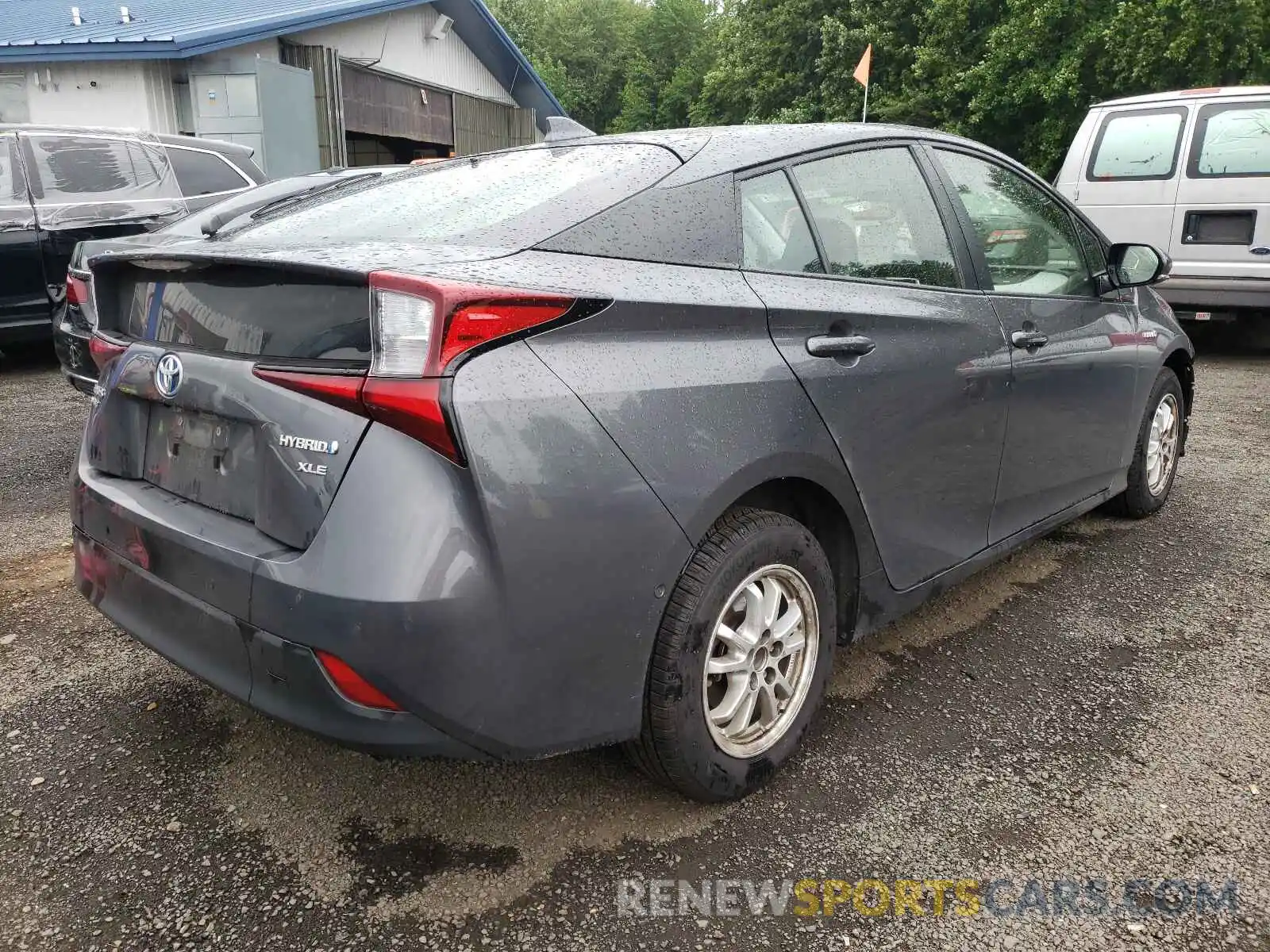 4 Photograph of a damaged car JTDL9RFU4K3010243 TOYOTA PRIUS 2019