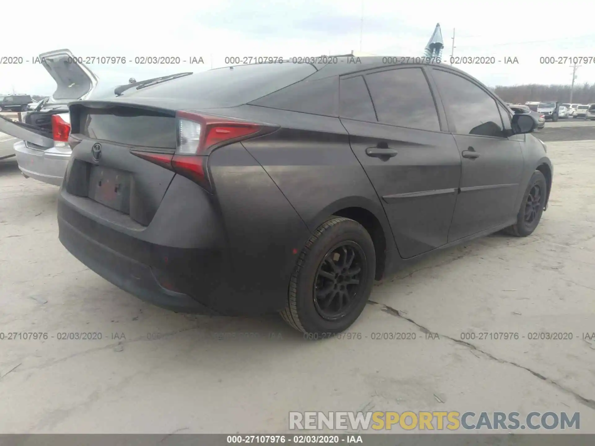 4 Фотография поврежденного автомобиля JTDL9RFU4K3010940 TOYOTA PRIUS 2019