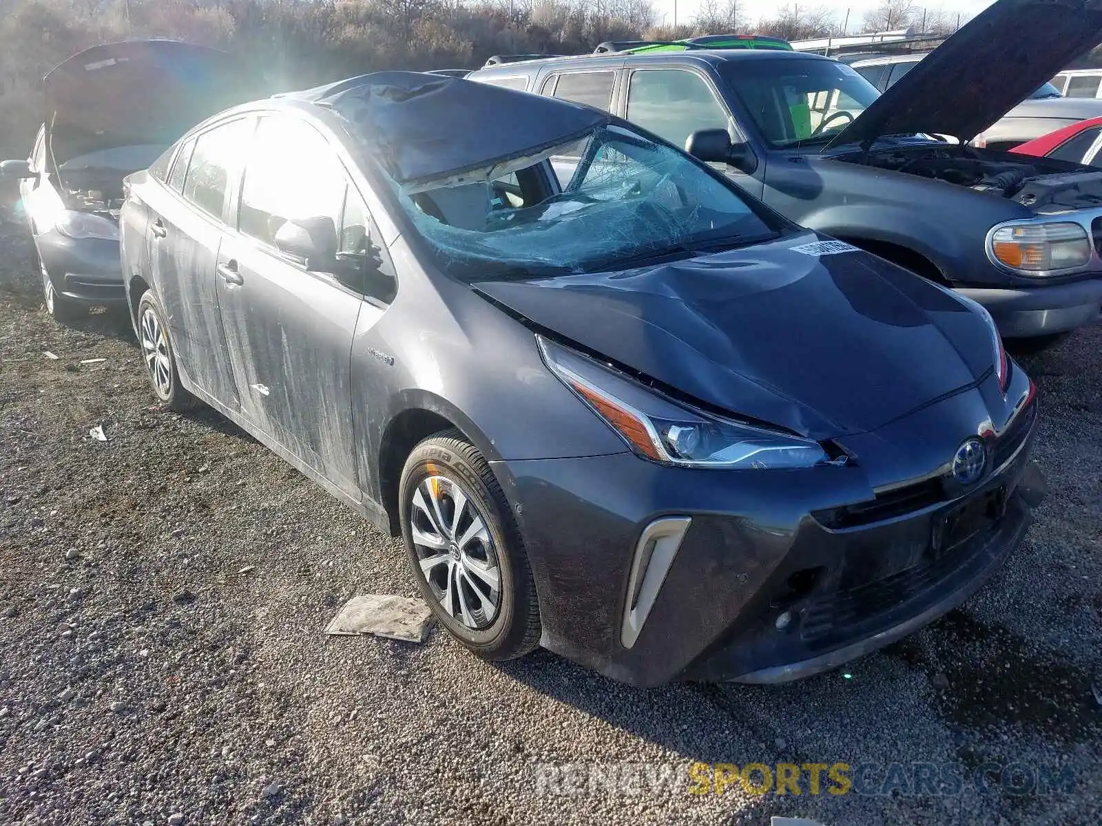 1 Photograph of a damaged car JTDL9RFU4K3011960 TOYOTA PRIUS 2019