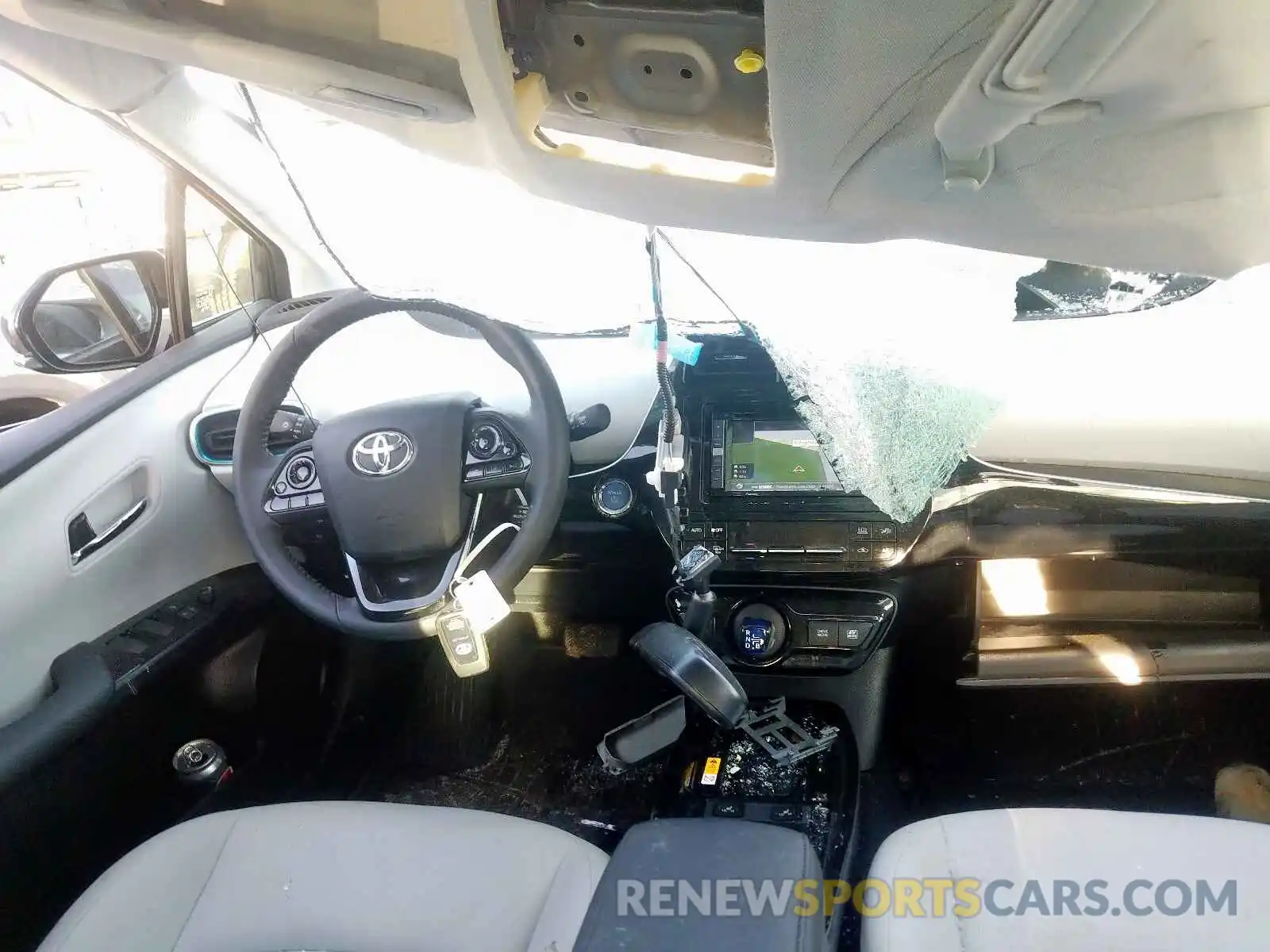 9 Photograph of a damaged car JTDL9RFU4K3011960 TOYOTA PRIUS 2019