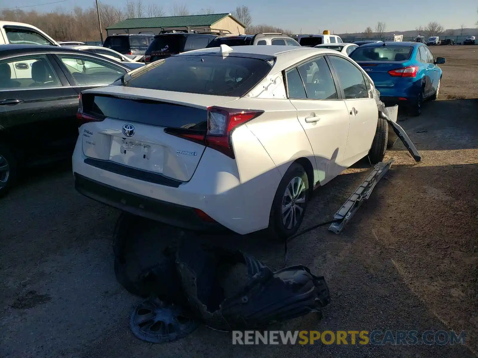 4 Photograph of a damaged car JTDL9RFU4K3012316 TOYOTA PRIUS 2019