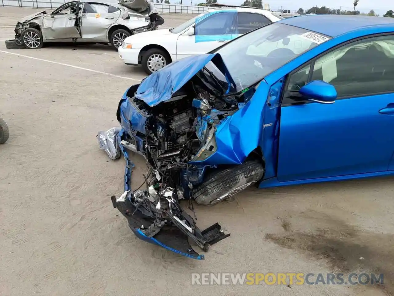 9 Photograph of a damaged car JTDL9RFU5K3000563 TOYOTA PRIUS 2019