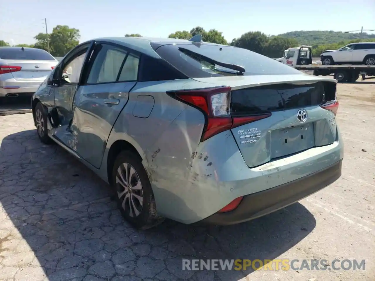 3 Photograph of a damaged car JTDL9RFU5K3001082 TOYOTA PRIUS 2019