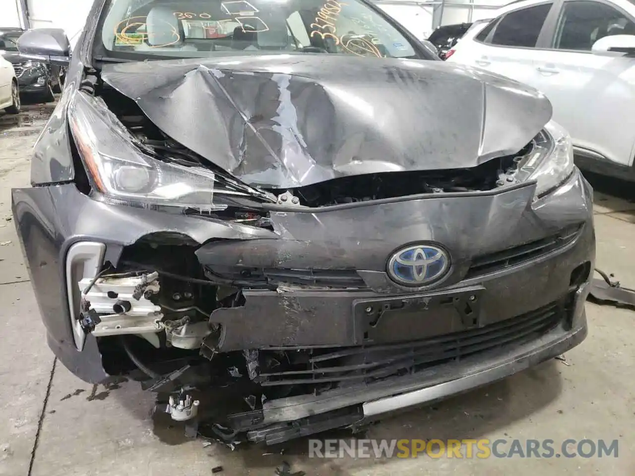 9 Photograph of a damaged car JTDL9RFU5K3004452 TOYOTA PRIUS 2019