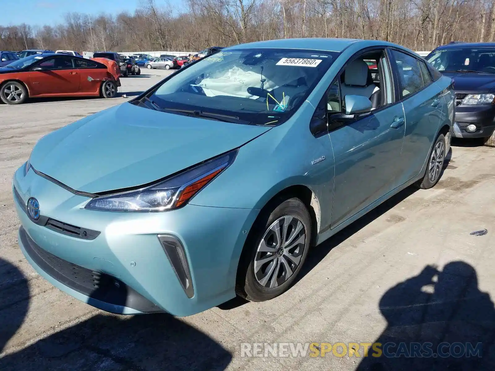 2 Фотография поврежденного автомобиля JTDL9RFU5K3004533 TOYOTA PRIUS 2019