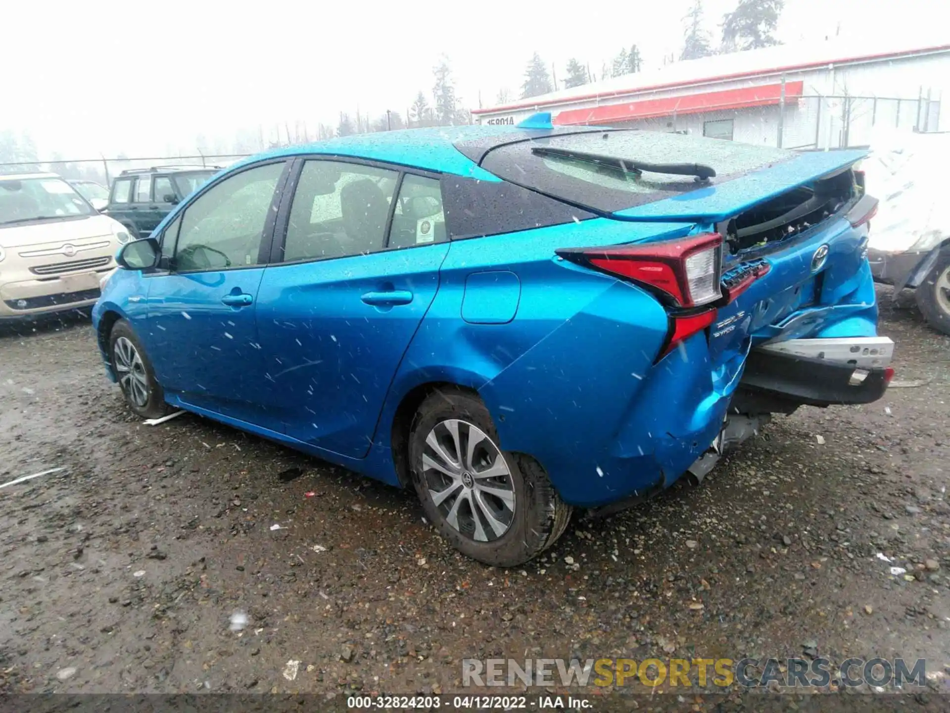 3 Photograph of a damaged car JTDL9RFU5K3011241 TOYOTA PRIUS 2019