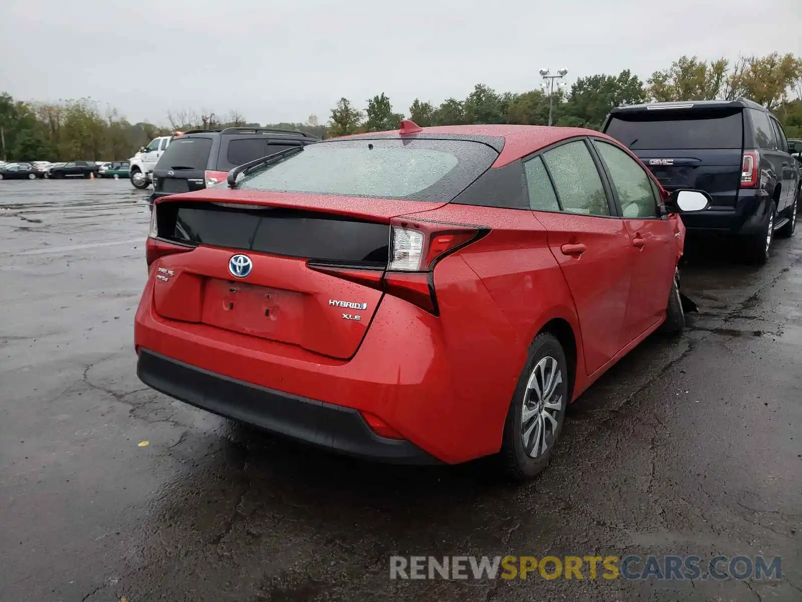 4 Photograph of a damaged car JTDL9RFU5K3012180 TOYOTA PRIUS 2019