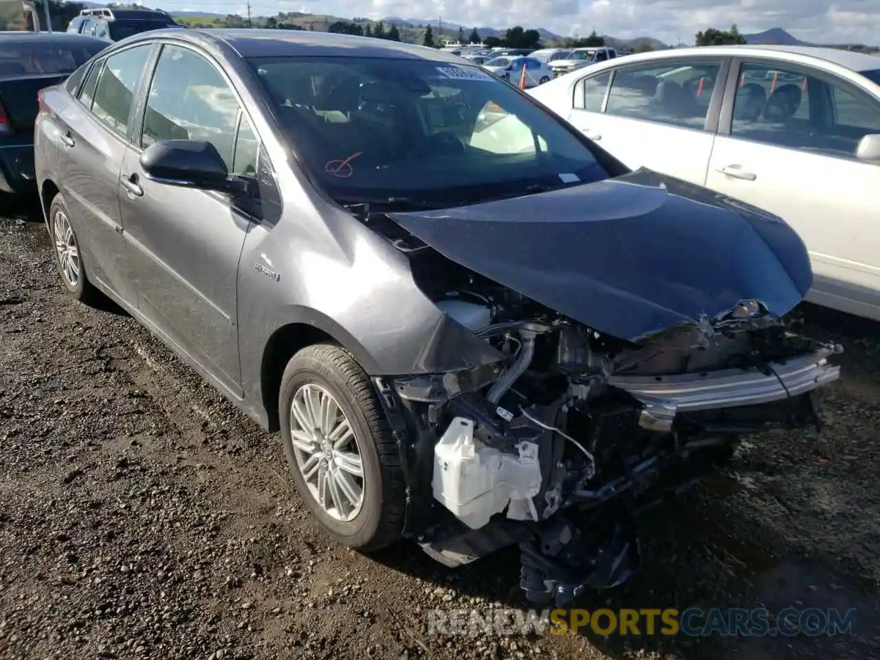 1 Photograph of a damaged car JTDL9RFU6K3000975 TOYOTA PRIUS 2019