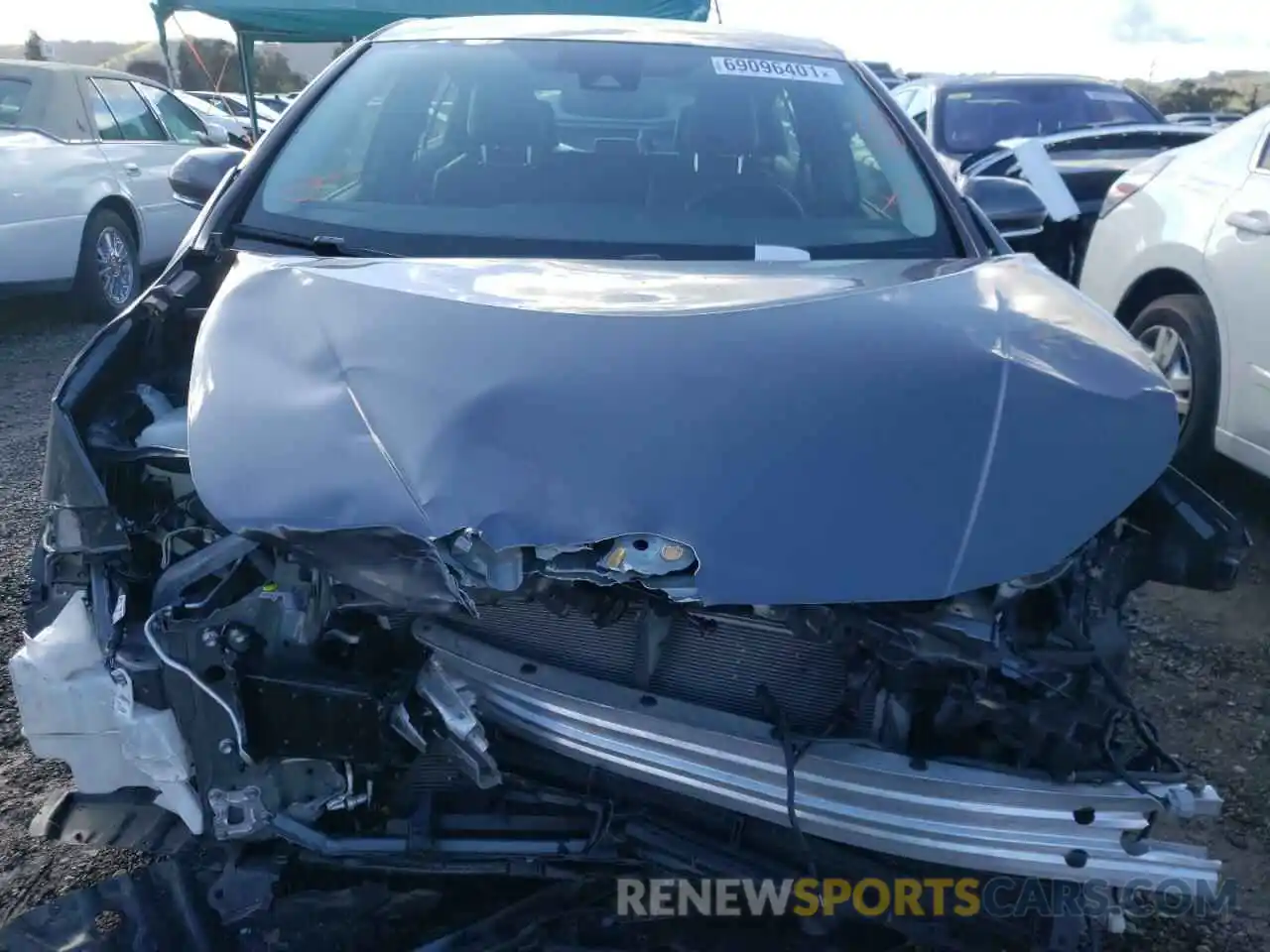 9 Photograph of a damaged car JTDL9RFU6K3000975 TOYOTA PRIUS 2019