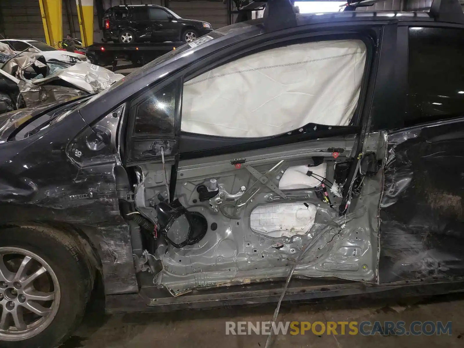 9 Photograph of a damaged car JTDL9RFU6K3005853 TOYOTA PRIUS 2019