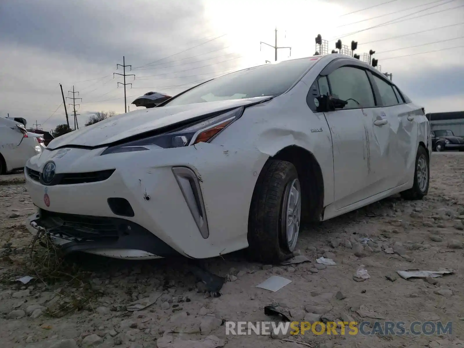 2 Photograph of a damaged car JTDL9RFU6K3006968 TOYOTA PRIUS 2019