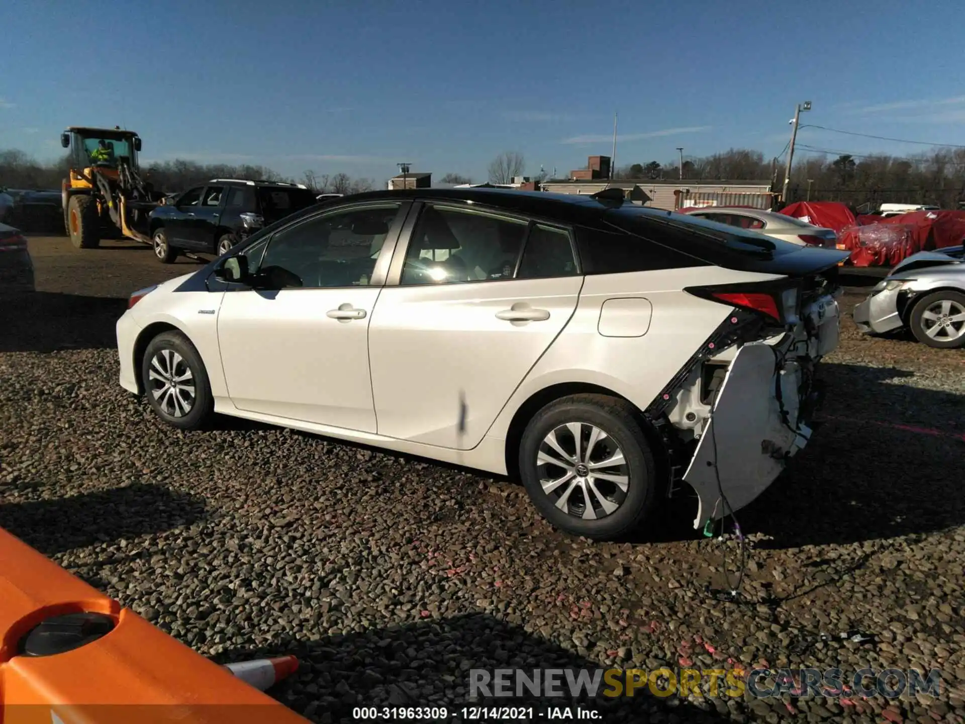 3 Photograph of a damaged car JTDL9RFU7K3005084 TOYOTA PRIUS 2019