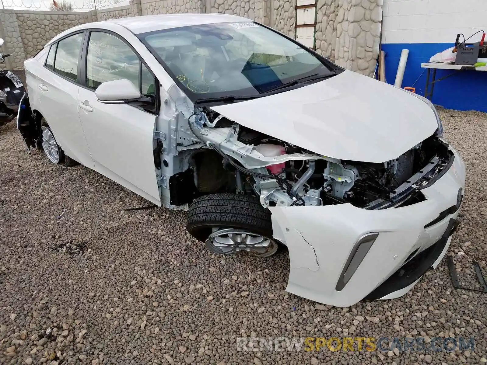 1 Photograph of a damaged car JTDL9RFU7K3009653 TOYOTA PRIUS 2019