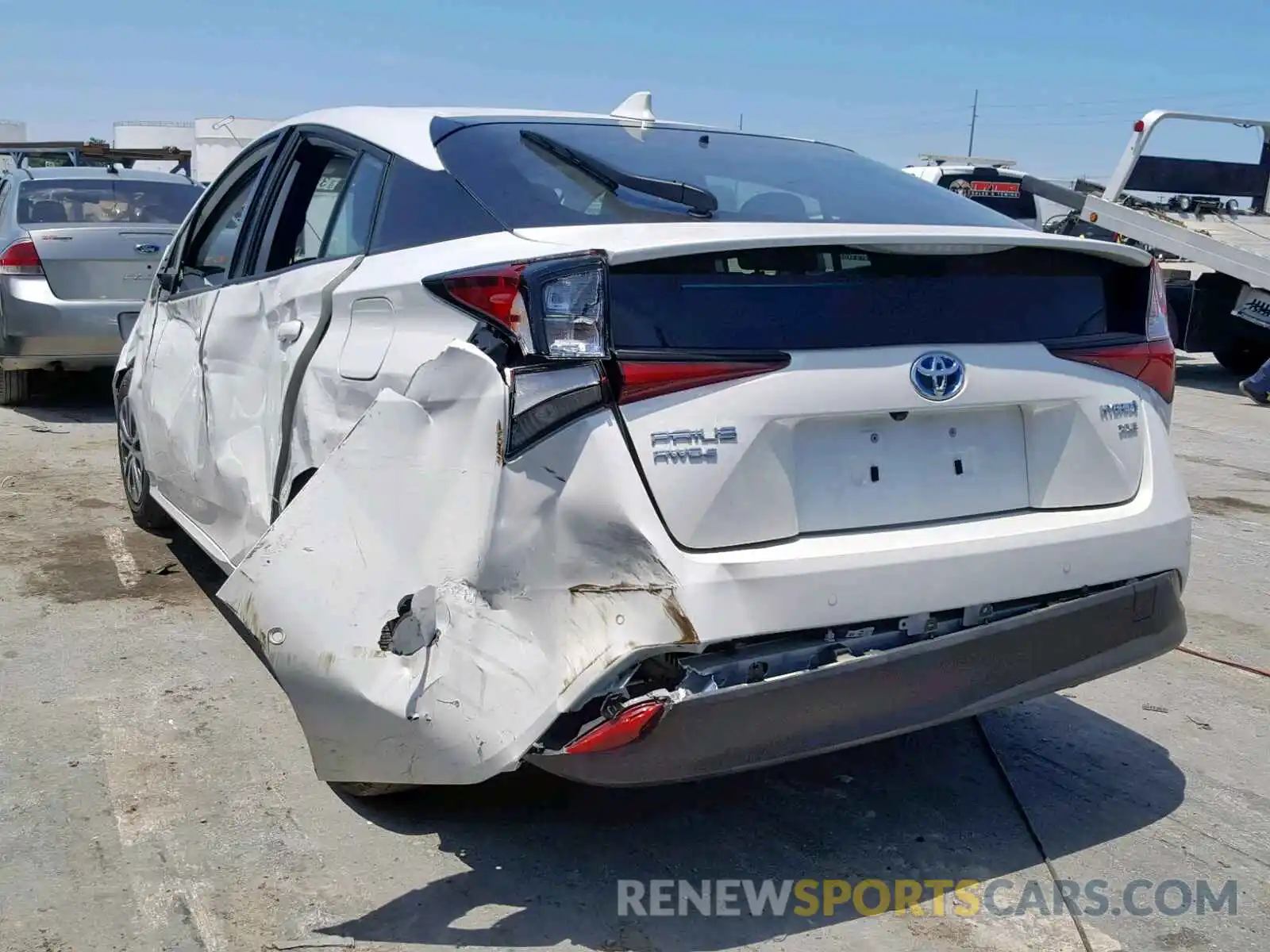 3 Photograph of a damaged car JTDL9RFU8K3001948 TOYOTA PRIUS 2019