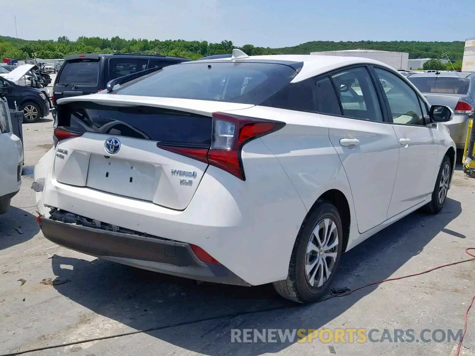 4 Photograph of a damaged car JTDL9RFU8K3001948 TOYOTA PRIUS 2019