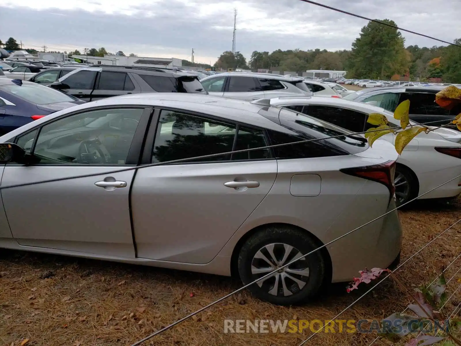 3 Photograph of a damaged car JTDL9RFU8K3002968 TOYOTA PRIUS 2019