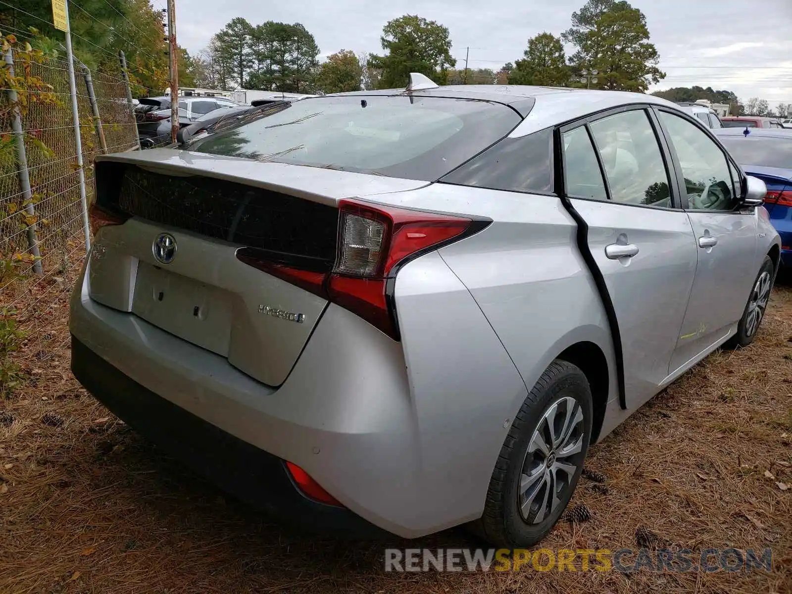 4 Photograph of a damaged car JTDL9RFU8K3002968 TOYOTA PRIUS 2019