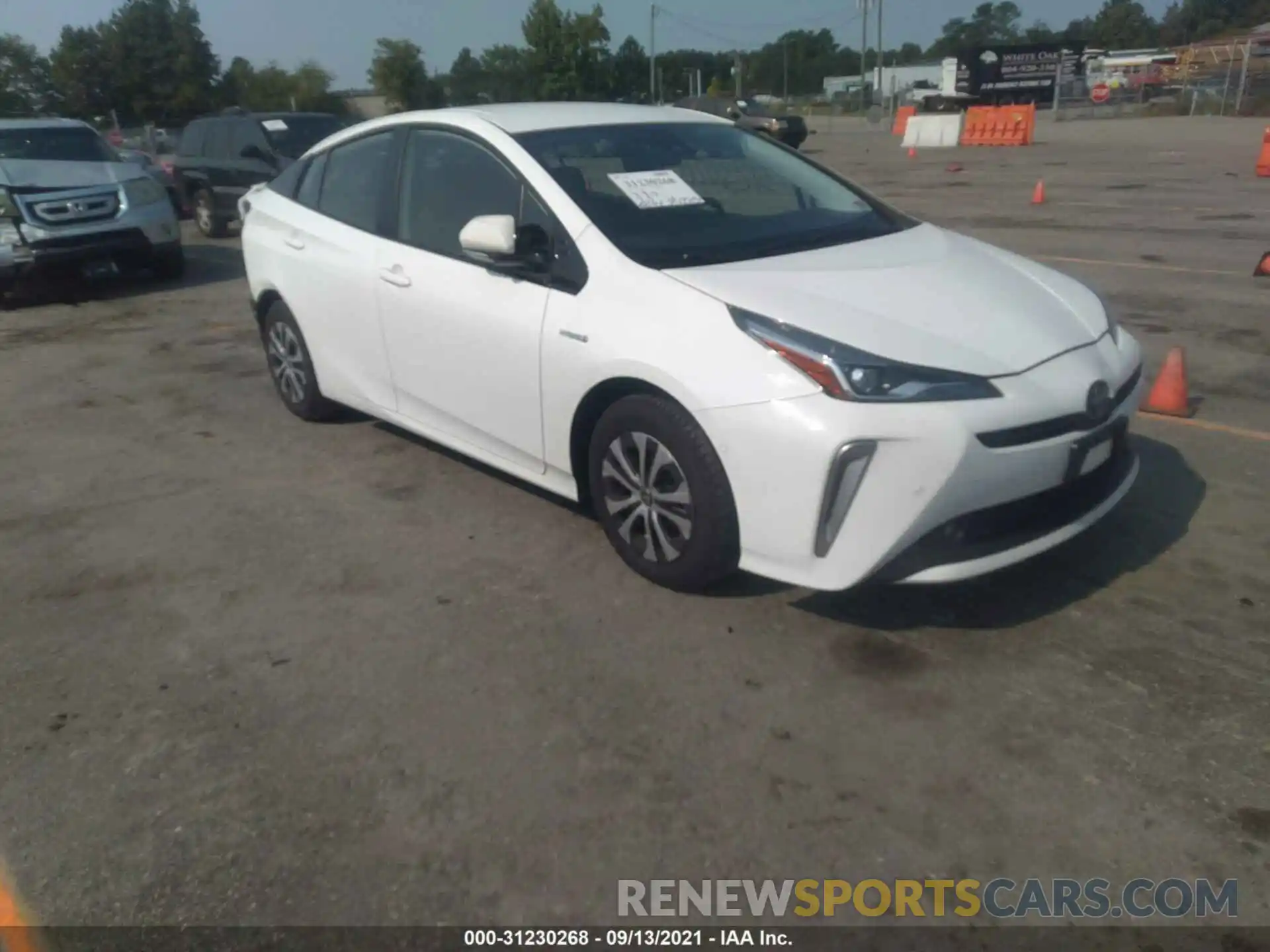 1 Photograph of a damaged car JTDL9RFU8K3003795 TOYOTA PRIUS 2019