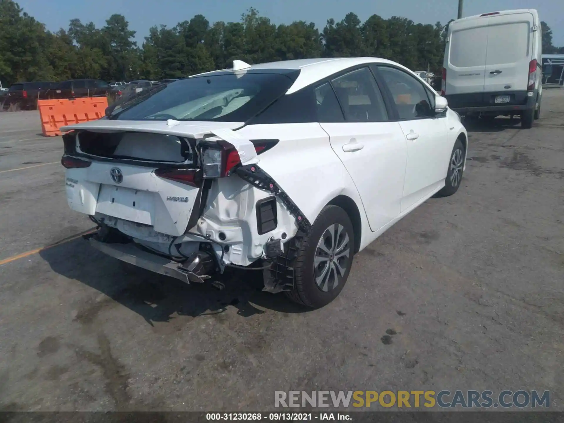 4 Photograph of a damaged car JTDL9RFU8K3003795 TOYOTA PRIUS 2019