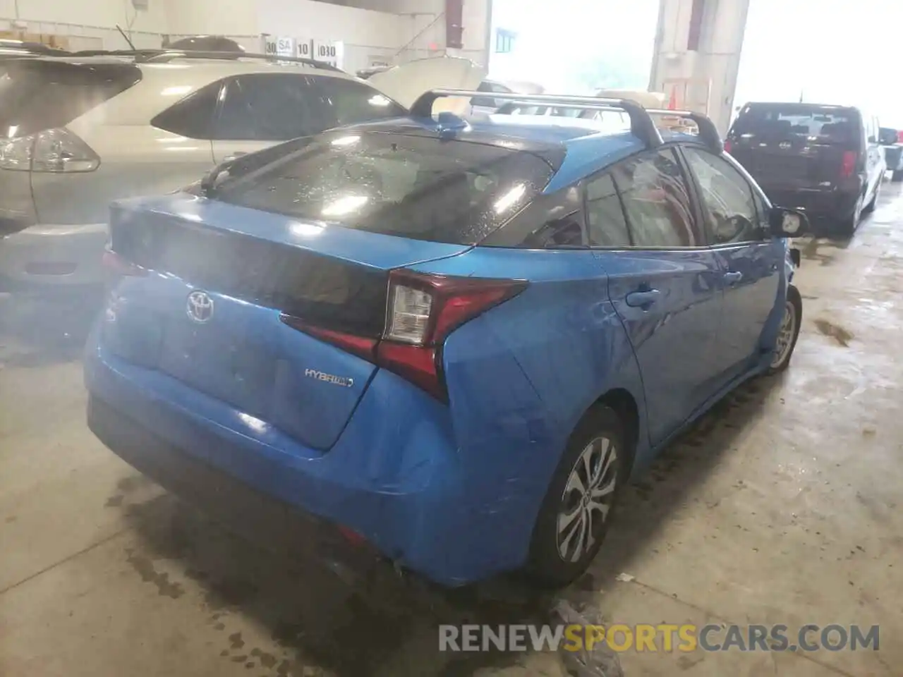 4 Photograph of a damaged car JTDL9RFU8K3006762 TOYOTA PRIUS 2019