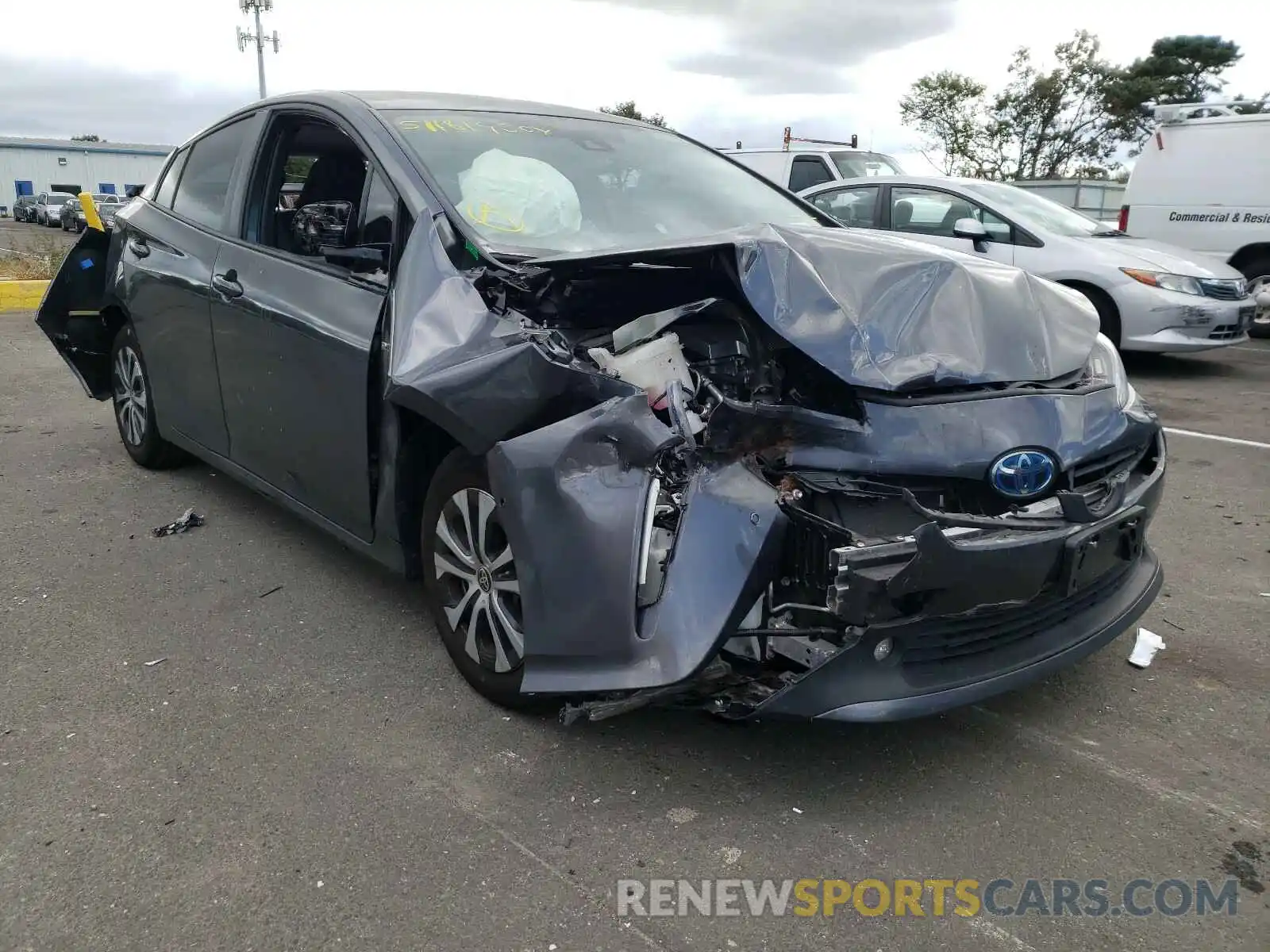 1 Photograph of a damaged car JTDL9RFU8K3007569 TOYOTA PRIUS 2019