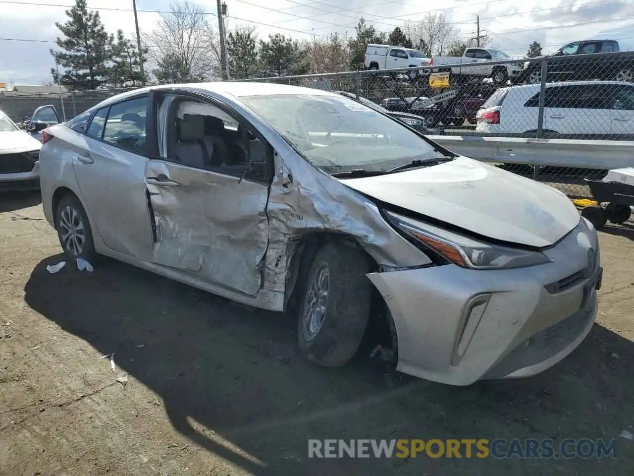 4 Photograph of a damaged car JTDL9RFU8K3007989 TOYOTA PRIUS 2019