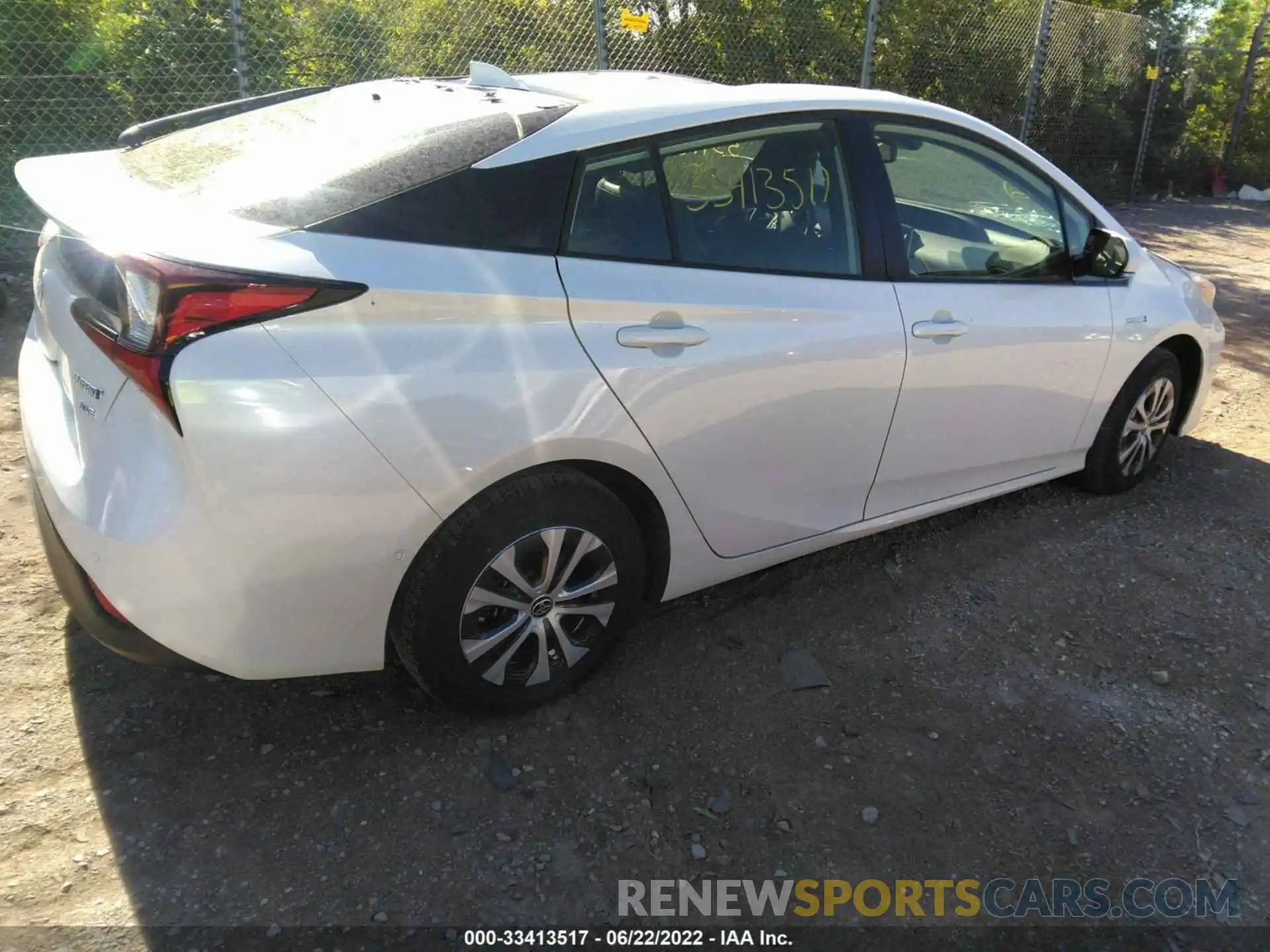 4 Photograph of a damaged car JTDL9RFU8K3011301 TOYOTA PRIUS 2019