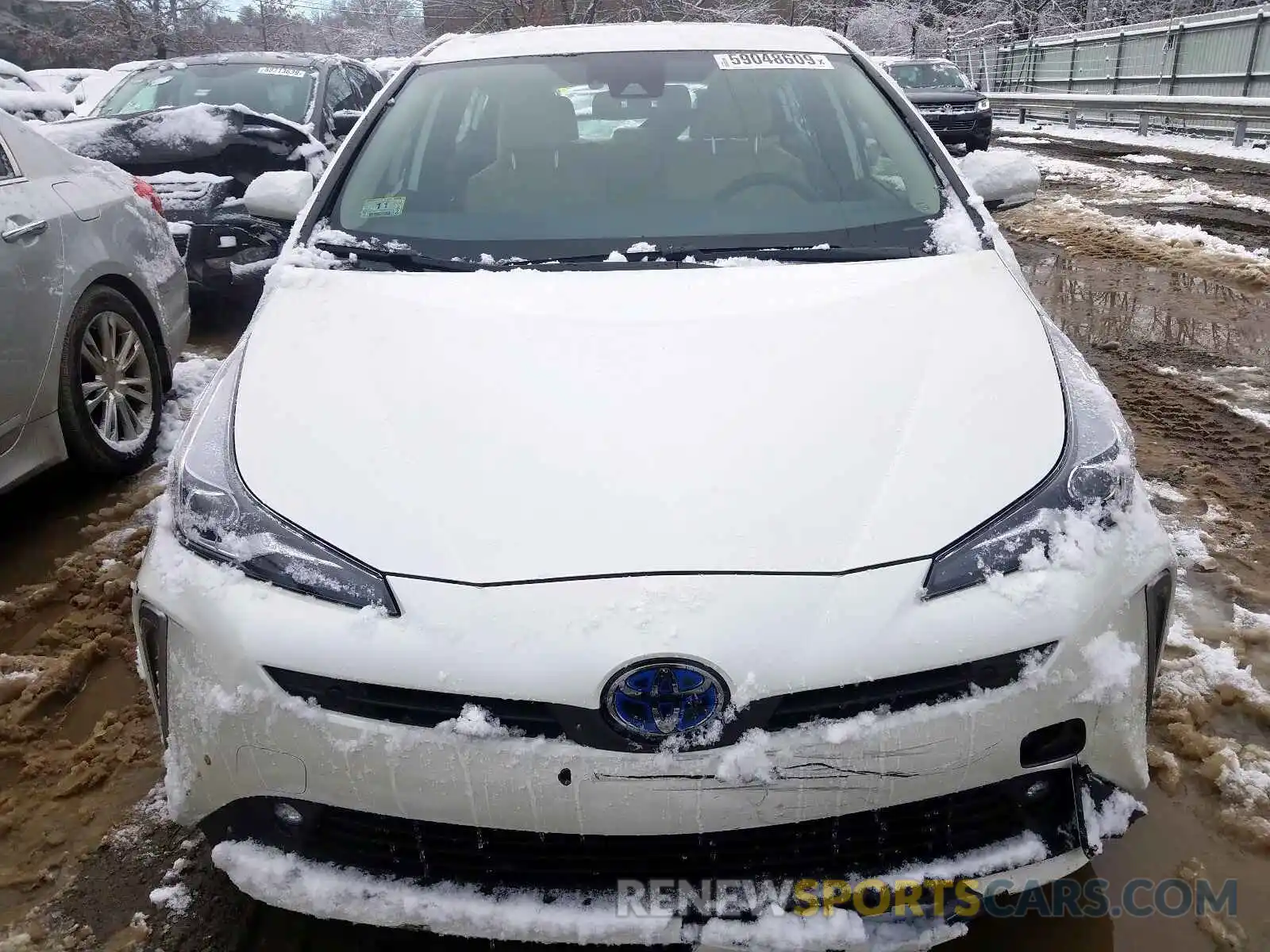 9 Фотография поврежденного автомобиля JTDL9RFU8K3012027 TOYOTA PRIUS 2019