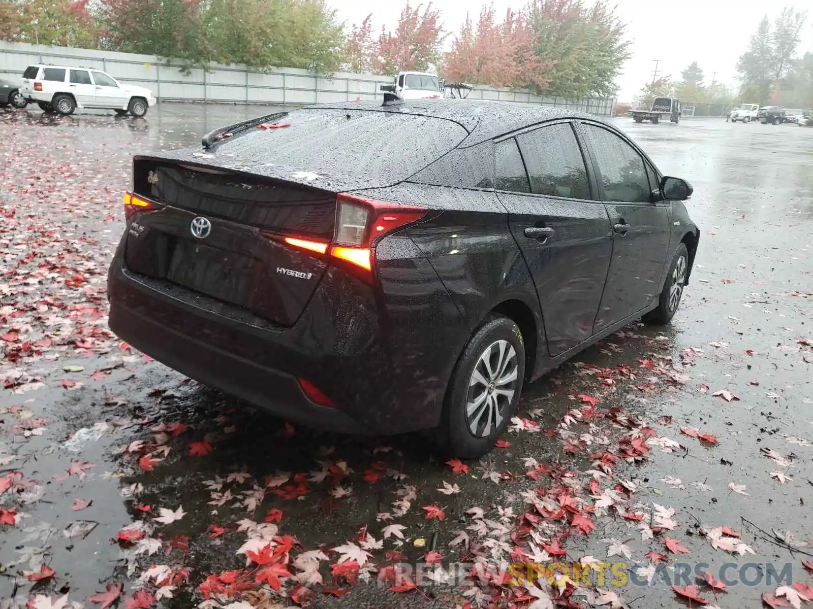 4 Photograph of a damaged car JTDL9RFU8K3012139 TOYOTA PRIUS 2019