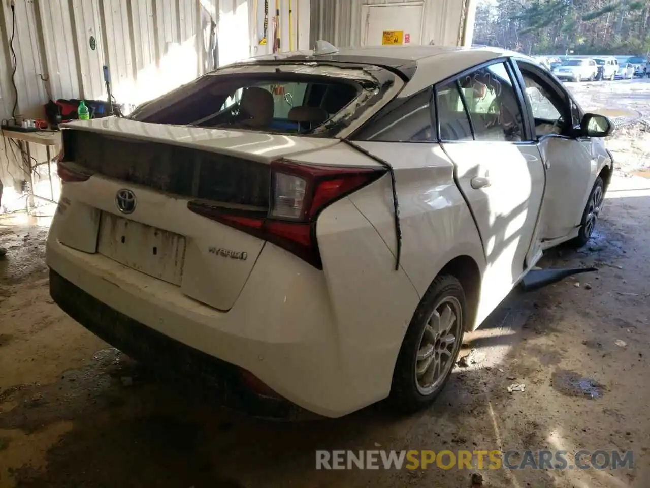 4 Photograph of a damaged car JTDL9RFU9K3005054 TOYOTA PRIUS 2019