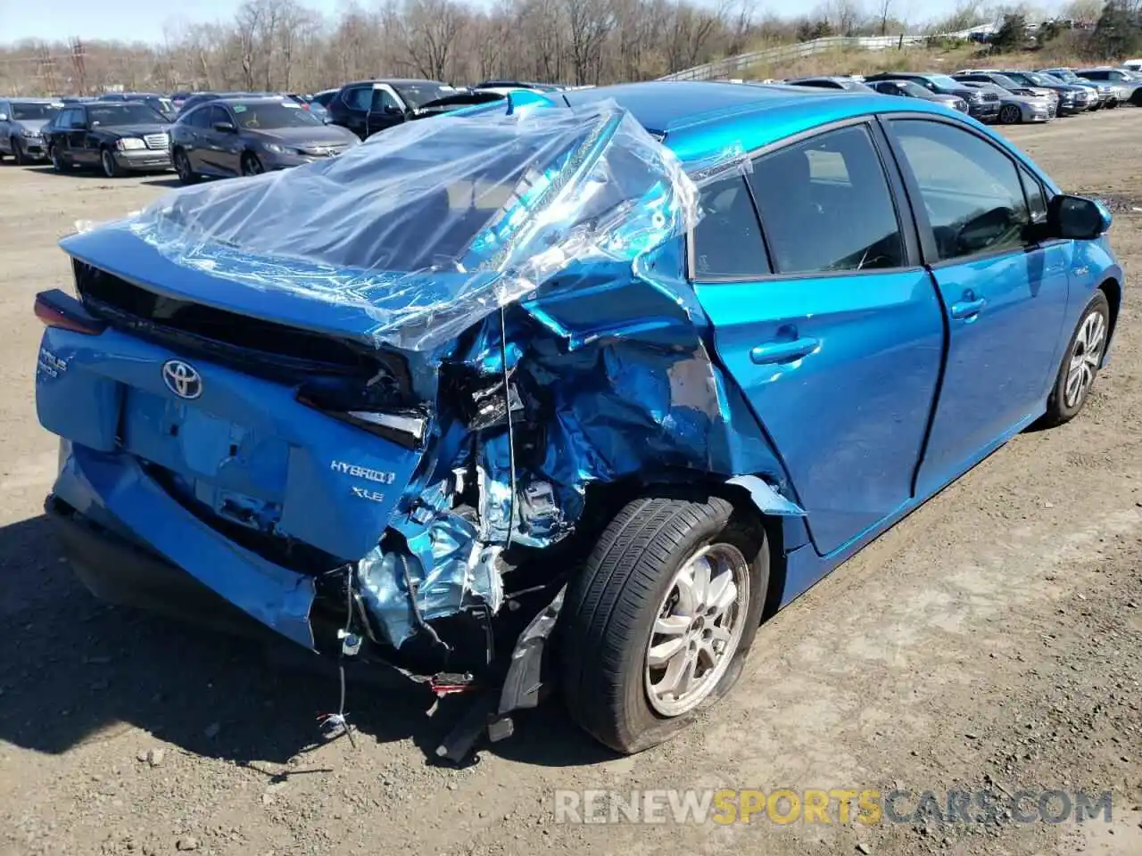 4 Photograph of a damaged car JTDL9RFU9K3008715 TOYOTA PRIUS 2019