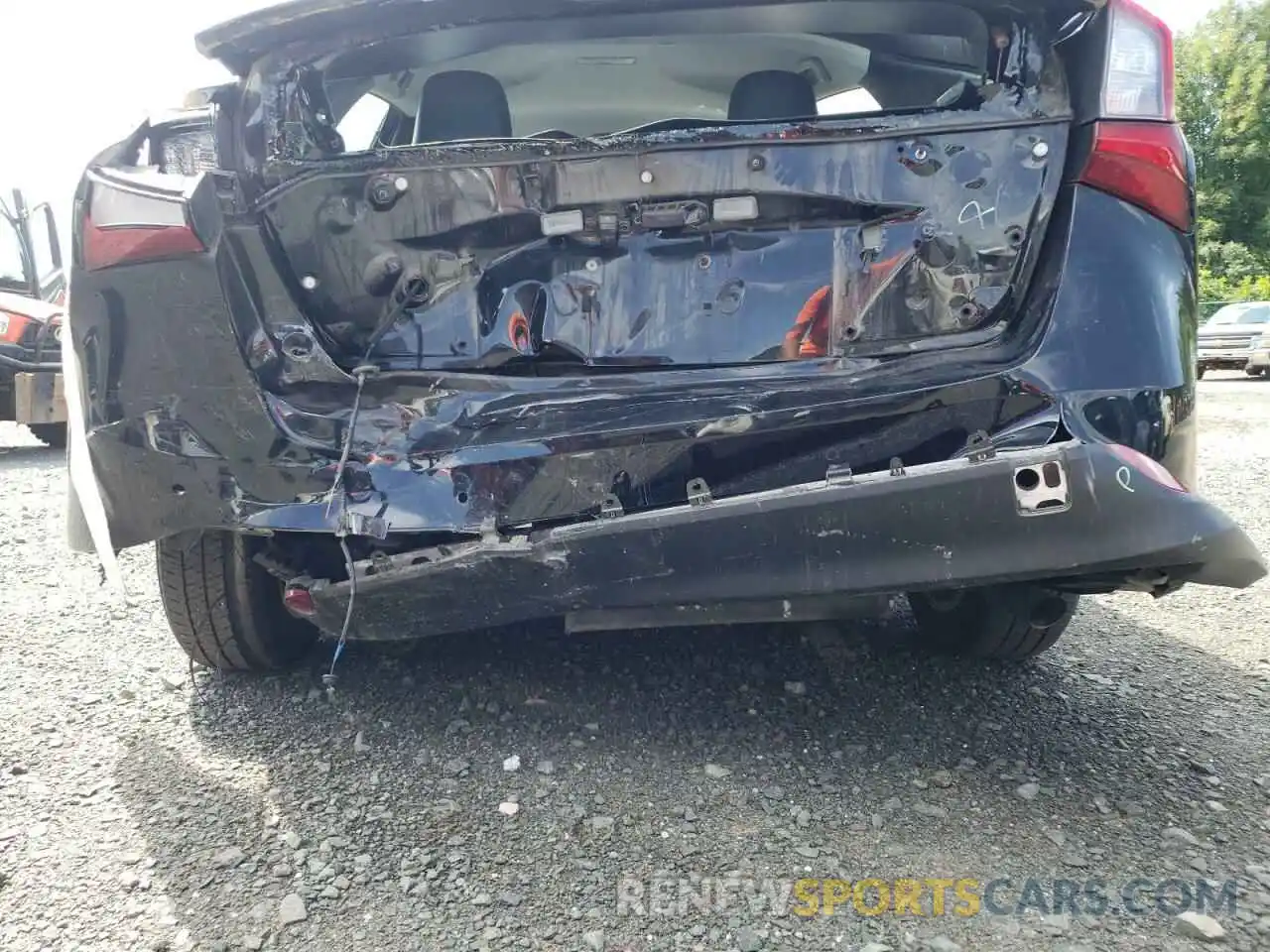 9 Photograph of a damaged car JTDL9RFU9K3009458 TOYOTA PRIUS 2019