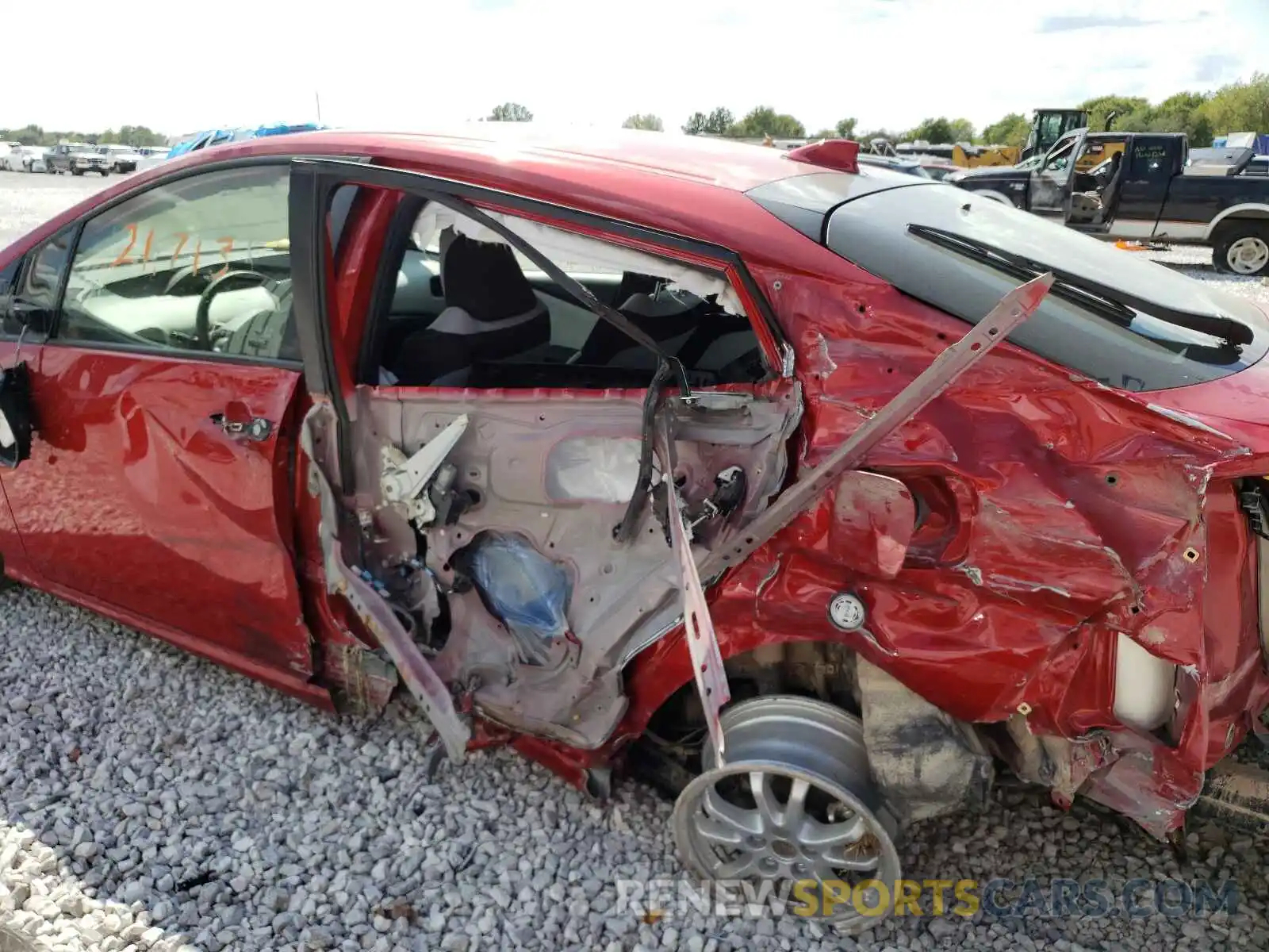 9 Photograph of a damaged car JTDL9RFU9K3010206 TOYOTA PRIUS 2019