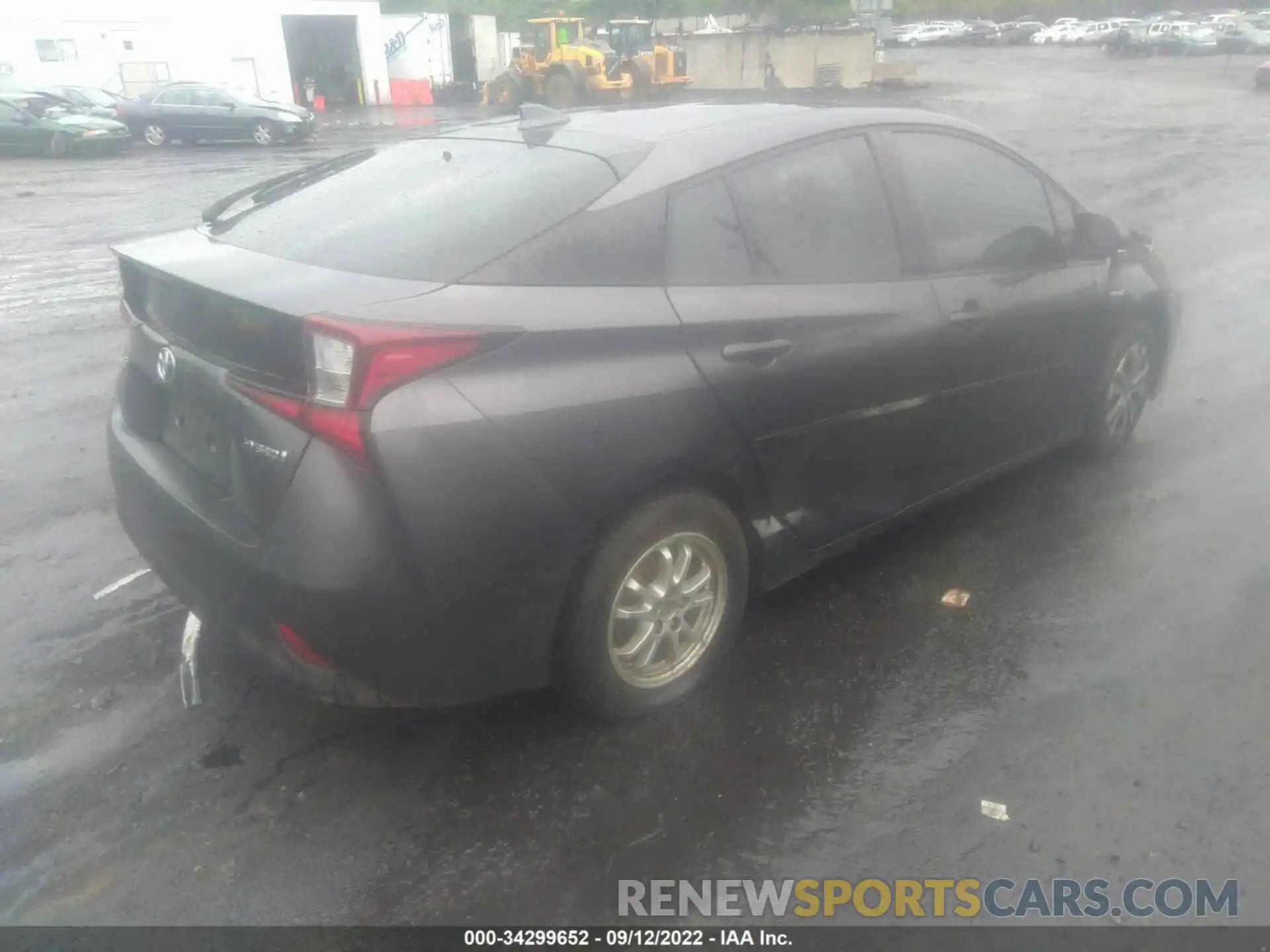 4 Photograph of a damaged car JTDL9RFU9K3010433 TOYOTA PRIUS 2019