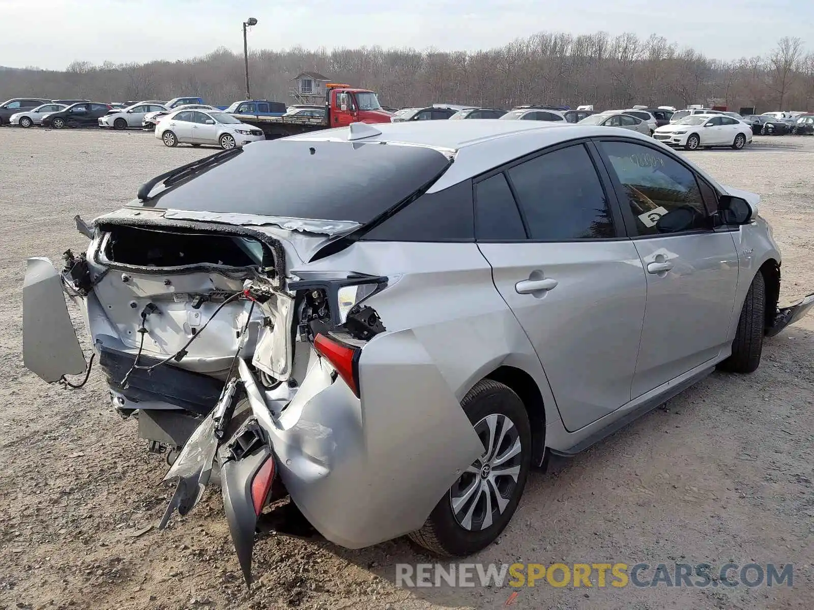 4 Photograph of a damaged car JTDL9RFUXK3001546 TOYOTA PRIUS 2019