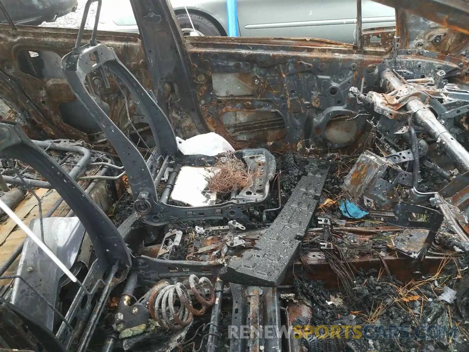 5 Photograph of a damaged car JTDL9RFUXK3001983 TOYOTA PRIUS 2019