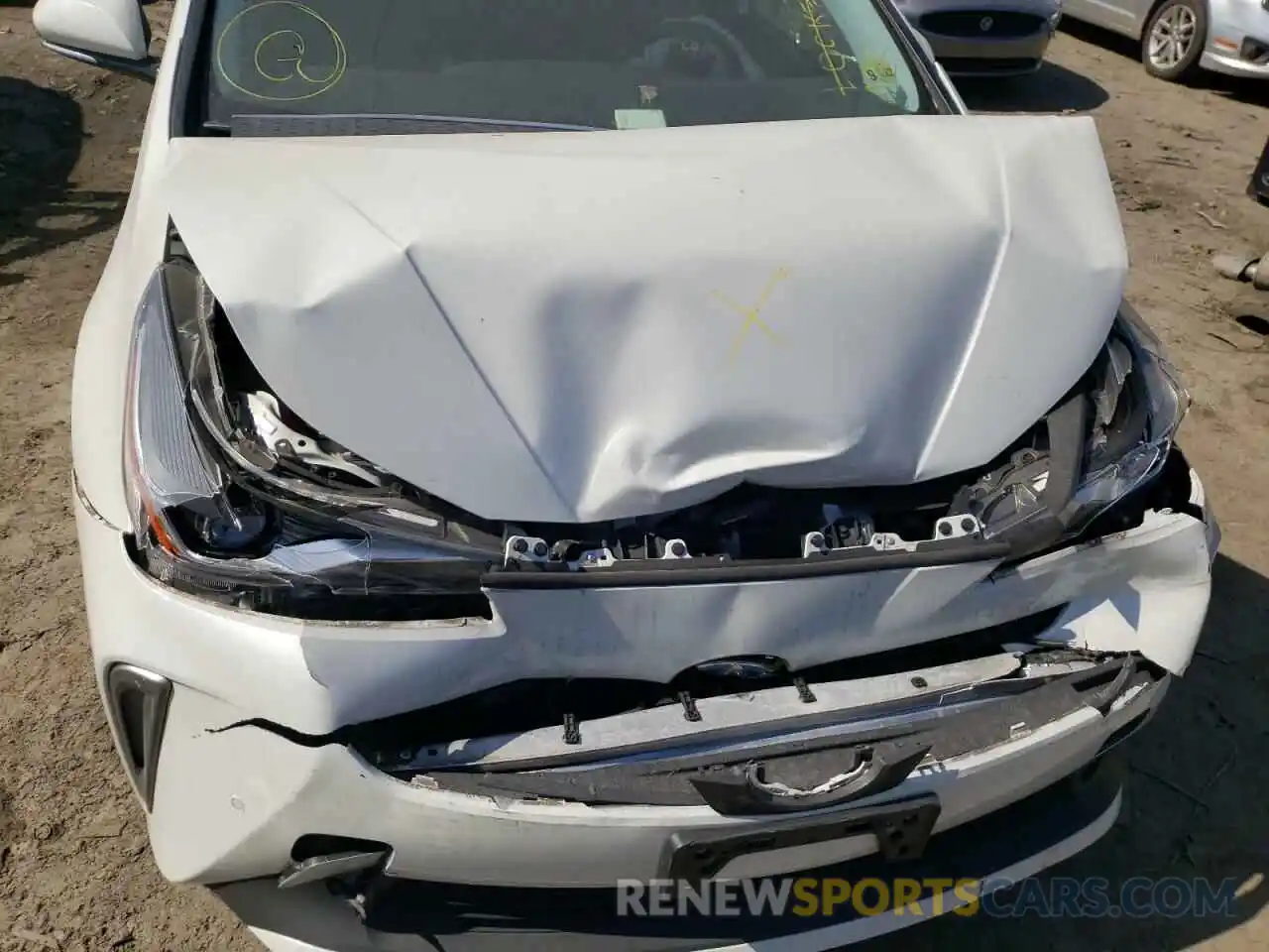 9 Photograph of a damaged car JTDL9RFUXK3006164 TOYOTA PRIUS 2019