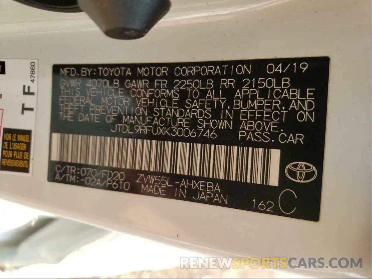 10 Photograph of a damaged car JTDL9RFUXK3006746 TOYOTA PRIUS 2019