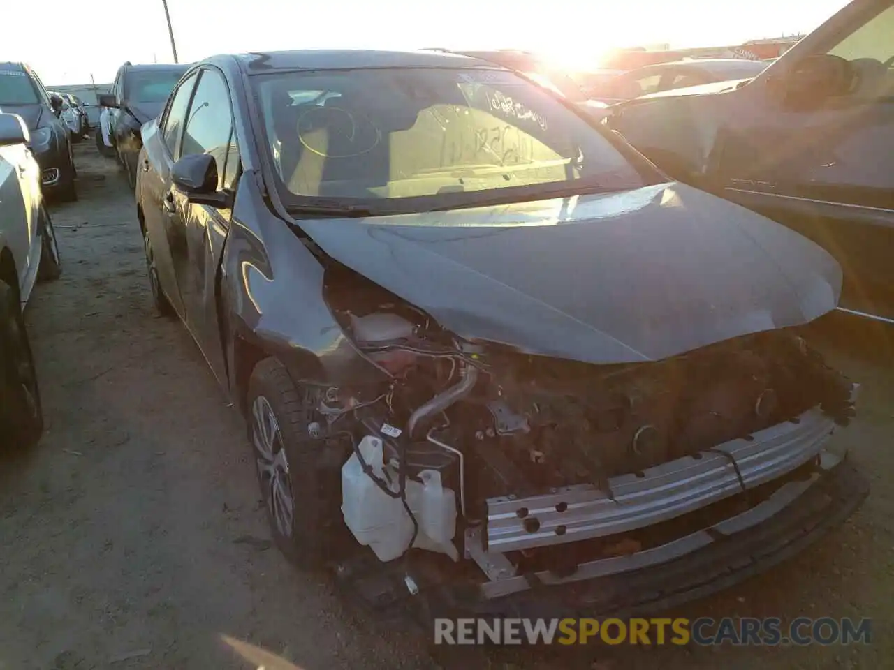 1 Photograph of a damaged car JTDL9RFUXK3008562 TOYOTA PRIUS 2019