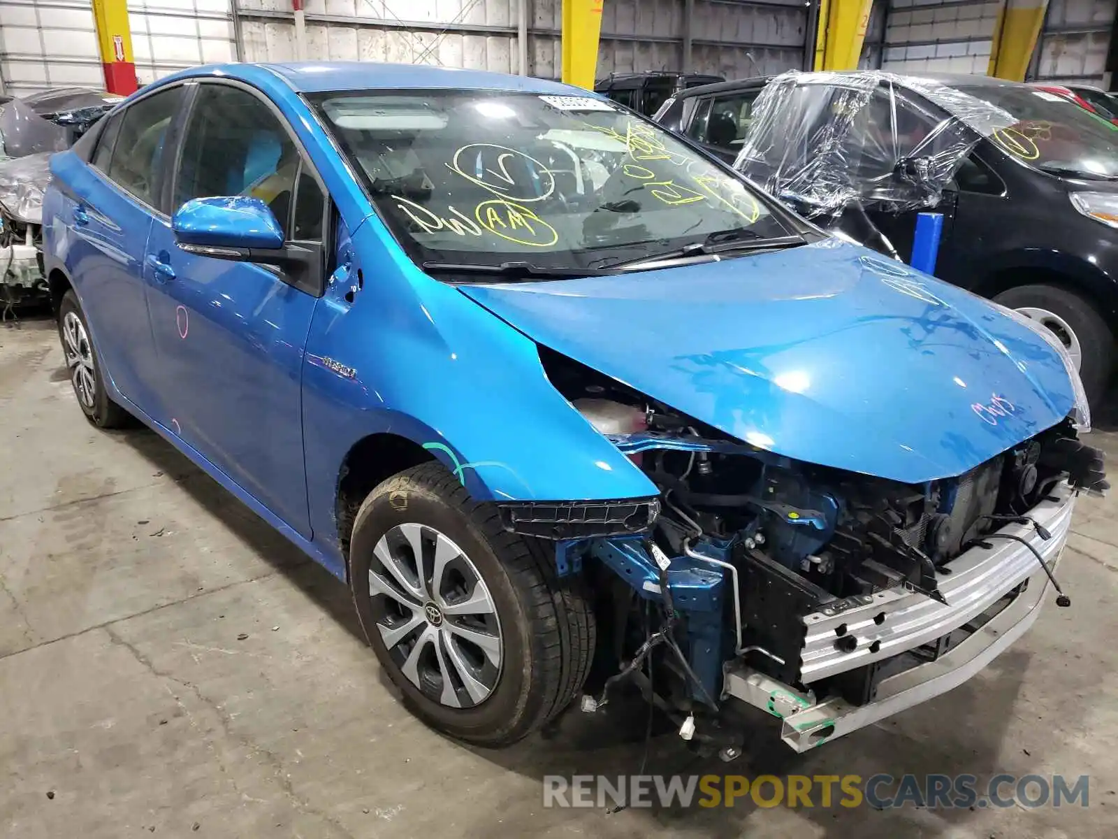 1 Photograph of a damaged car JTDL9RFUXK3009775 TOYOTA PRIUS 2019