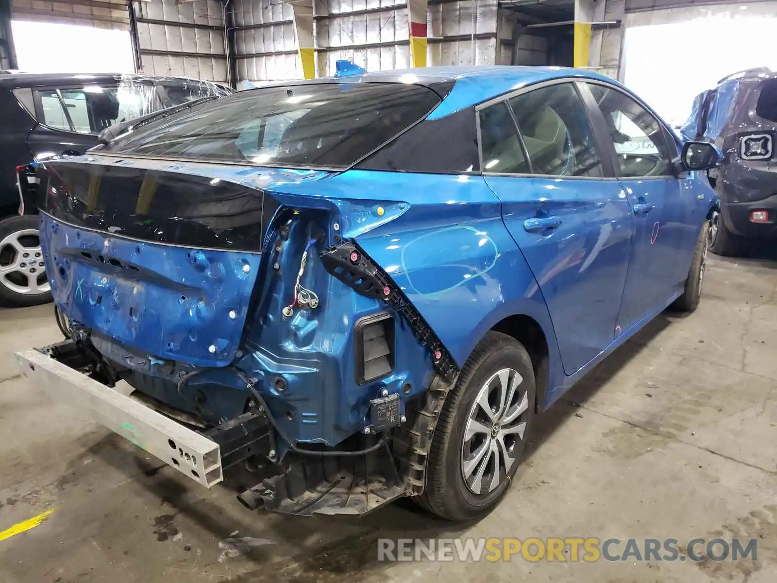 4 Photograph of a damaged car JTDL9RFUXK3009775 TOYOTA PRIUS 2019