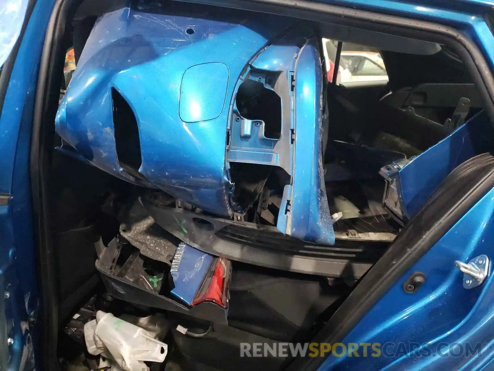 6 Photograph of a damaged car JTDL9RFUXK3009775 TOYOTA PRIUS 2019