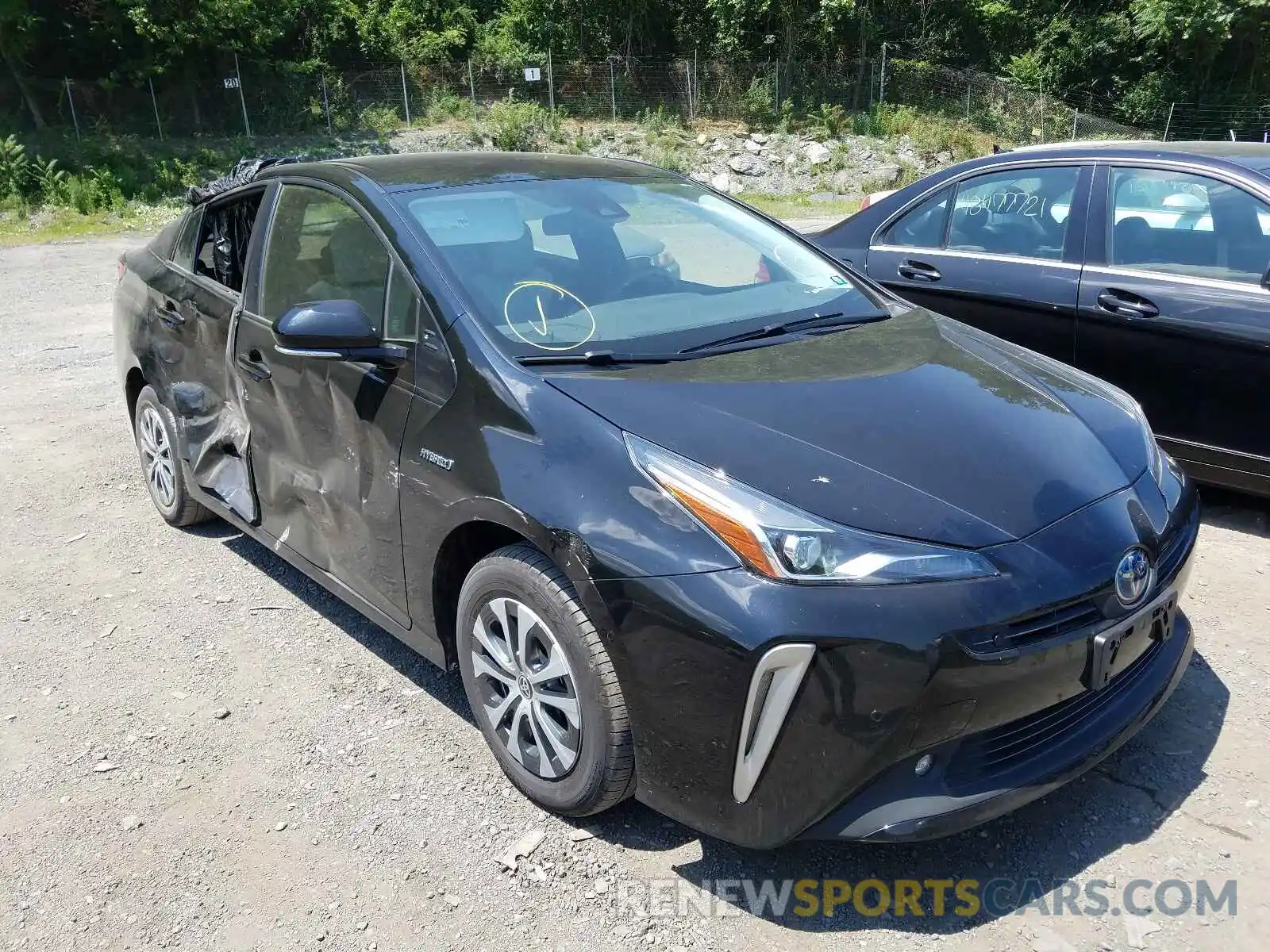 1 Photograph of a damaged car JTDL9RFUXK3011106 TOYOTA PRIUS 2019