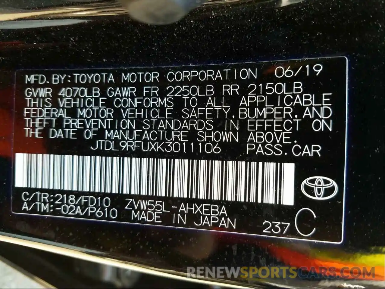 10 Photograph of a damaged car JTDL9RFUXK3011106 TOYOTA PRIUS 2019